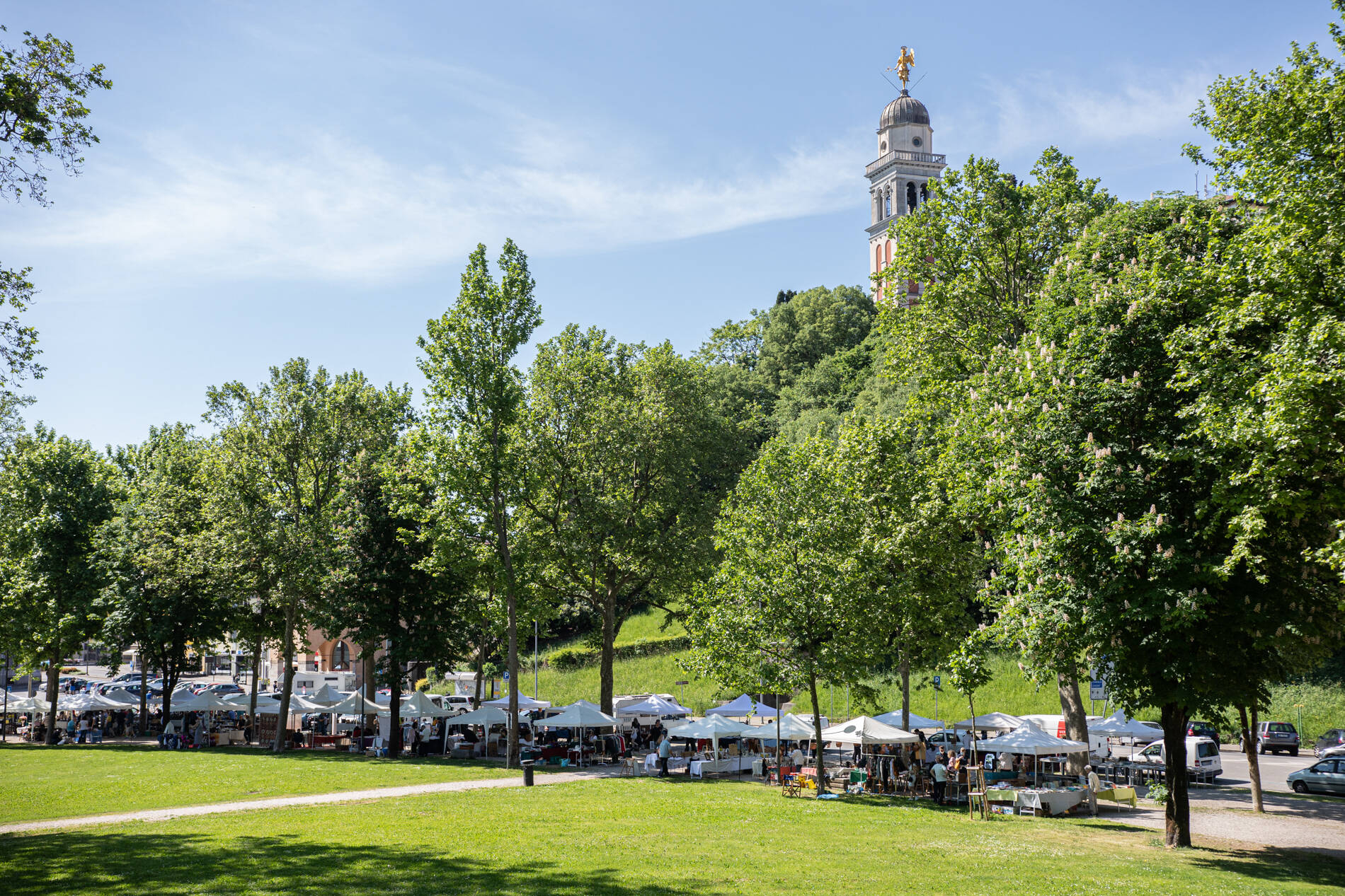 Immagine: Mercatino riuso