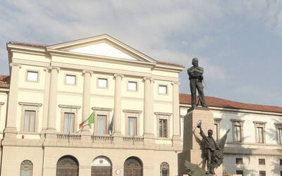 Immagine: Piazza Garibaldi