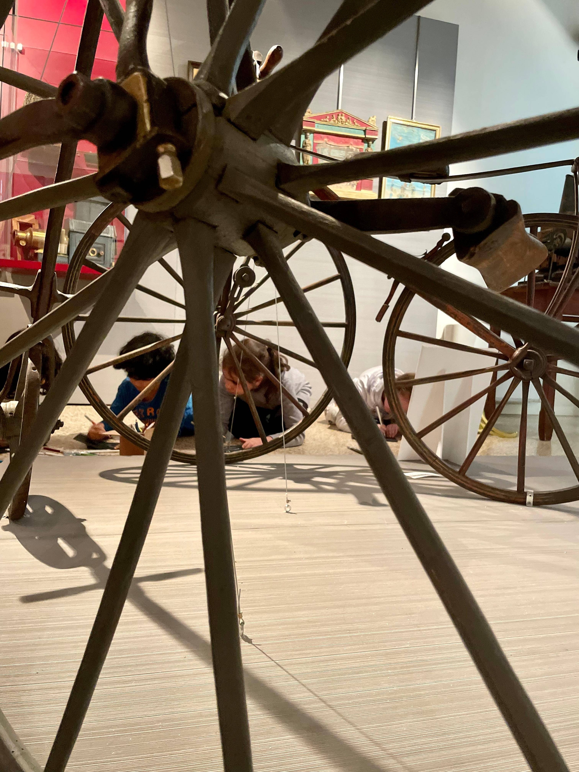 Immagine: Vacanze al Museo. PARTENZE: RUOTE E BICI